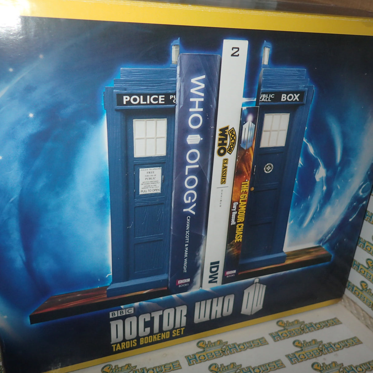 IKON Collectables IKO0571 - BBC Doctor Who Tardis Bookend Set