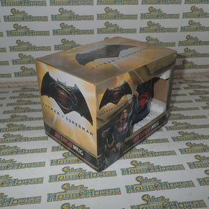 Ikon Collectables IKO0762 Batman v Superman: Dawn of Justice Batman v Superman 3D Logo Mug