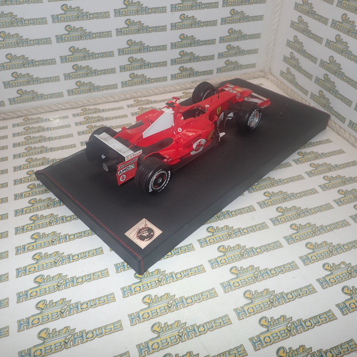 Hotwheels J2994 - 1/18 Scale - Ferrari F1 Michael Schumacher 90 wins Die-cast Scale Replica