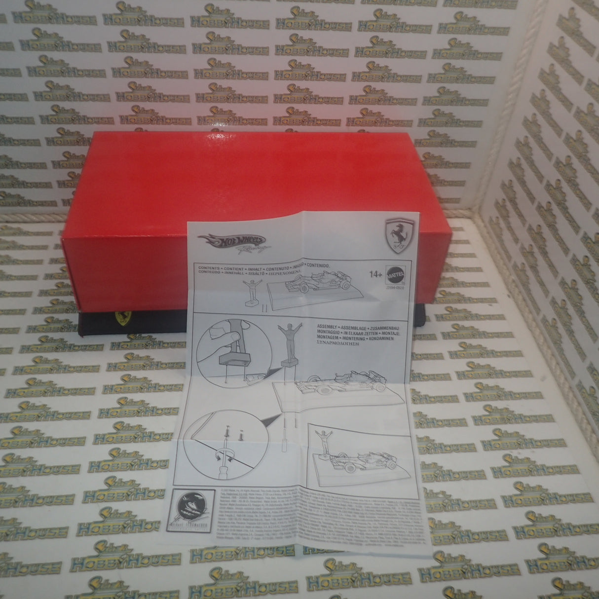 Hotwheels J2994 - 1/18 Scale - Ferrari F1 Michael Schumacher 90 wins Die-cast Scale Replica