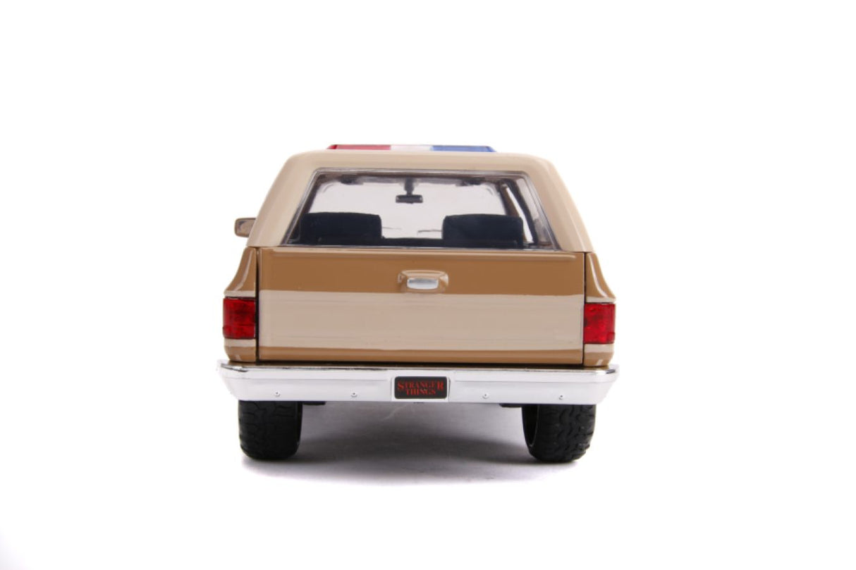 Jada Toys 31111 - 1/24 Scale - Hollywood Rides Series - Stranger Things - Hopper's Chevy Blazer with Police Badge Diecast Scale Model Replica