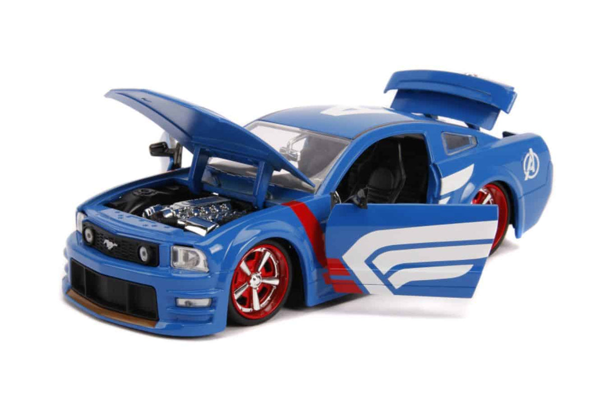 Jada - 1:24 Scale - Captain America - 2006 Ford Mustang GT Hollywood Ride Diecast Model Replica