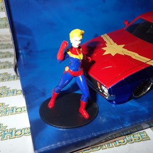 Jada JAD31193 - 1/24 Scale Marvel Comics - Captain Marvel 1973 Ford Mustang Mach 1 Hollywood Ride