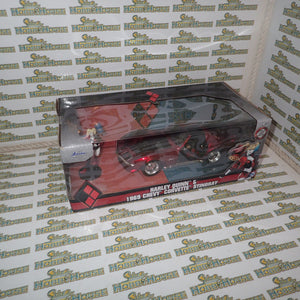 Jada JAD31196 - 1/24 Scale Hollywood Ride Harley Quinn & 1969 Corvette Stingray Diecast Scale Model Replica
