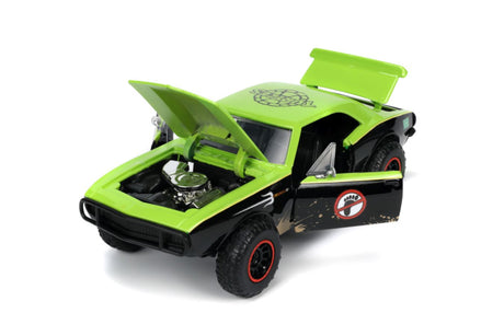Jada Toys JAD33386 - 1/24 Scale Teenage Mutant Ninja Turtles (TV 1987) 1967 Chevrolet Camaro with Raphael