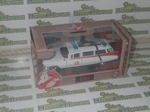 Jada 99748- 1/32 Scale Ghostbusters - ECTO-1 Diecast Scale Model Replica