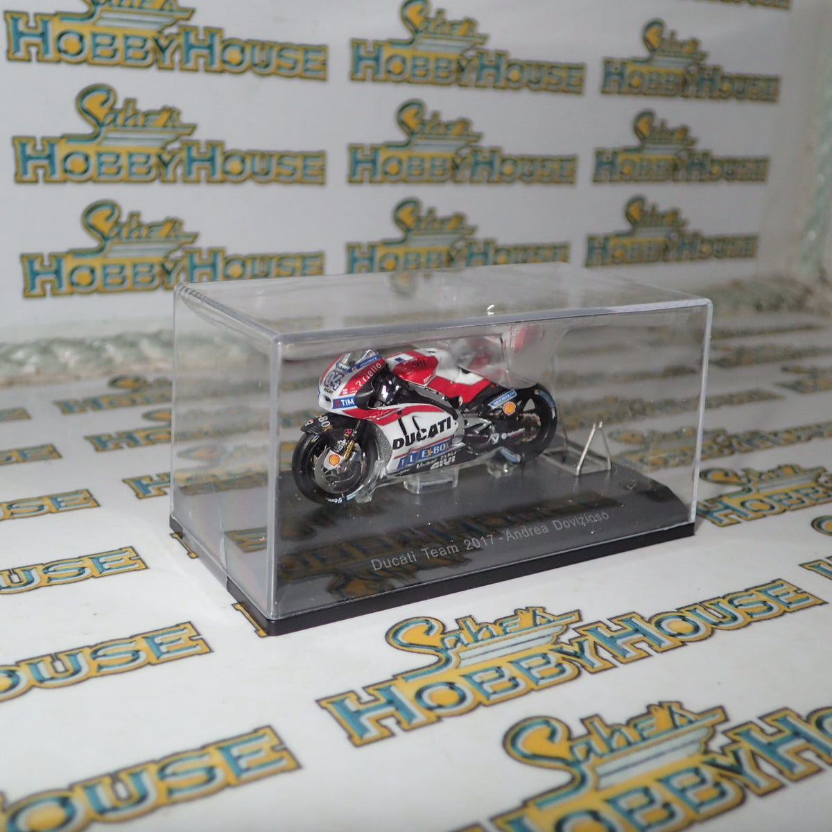 Spark Models M43045 - 1/64 Scale - Ducati GP17 #04 - Ducati Team Winner Italian GP - Mugello - 2017 Andrea Dovizioso Scale Model Replica