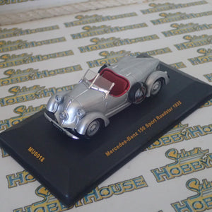 IXO Models MUS018 - IXO Museum Series 1/43 Scale - Mercedes 150 Sport Roadster 1935 Silver (with Red interior) Diecast Model Replica