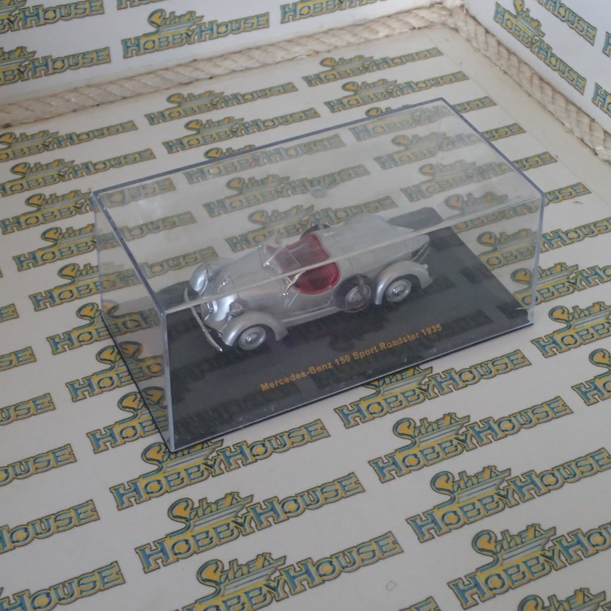 IXO Models MUS018 - IXO Museum Series 1/43 Scale - Mercedes 150 Sport Roadster 1935 Silver (with Red interior) Diecast Model Replica