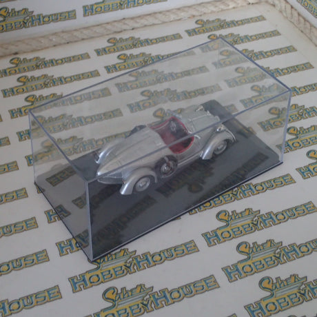 IXO Models MUS018 - IXO Museum Series 1/43 Scale - Mercedes 150 Sport Roadster 1935 Silver (with Red interior) Diecast Model Replica