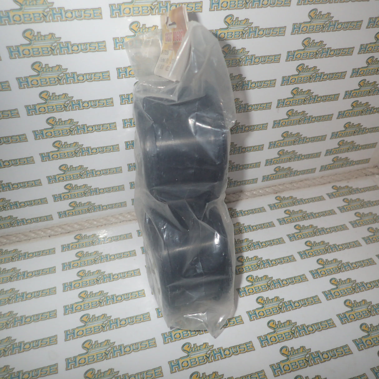 Great Vigor MV-37020BA WHEEL 40 series 17mm Hex 1:6 Truggy 2pcs