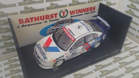Biante/AutoArt - Diecast 1:18 2000 BATHURST WINNER HOLDEN VT COMMODORE TANDER / BARGWANNA