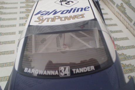 Biante/AutoArt - Diecast 1:18 2000 BATHURST WINNER HOLDEN VT COMMODORE TANDER / BARGWANNA