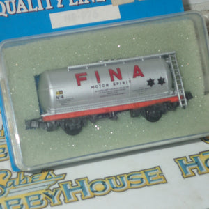 PECO - N Gauge - Tank Wagon type C - FINA Motor Spirit