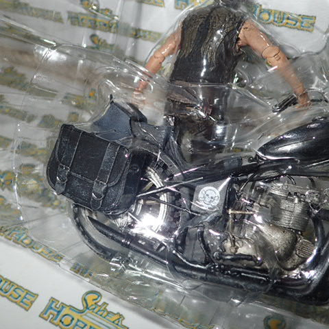 McFarlane Toys - The Walking Dead (TV): Deluxe Box - Daryl Dixon with Chopper