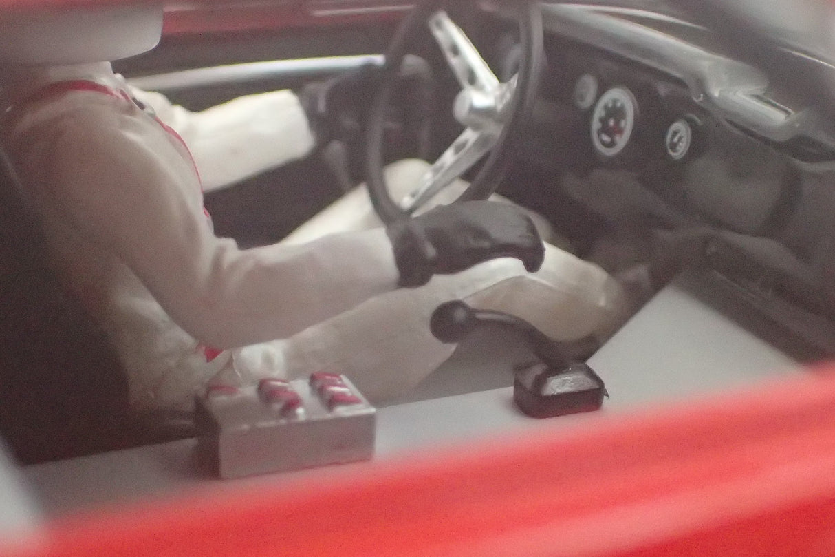 PIONEER SLOT CARS - P112 Mustang T/A red #5 'Jim West'