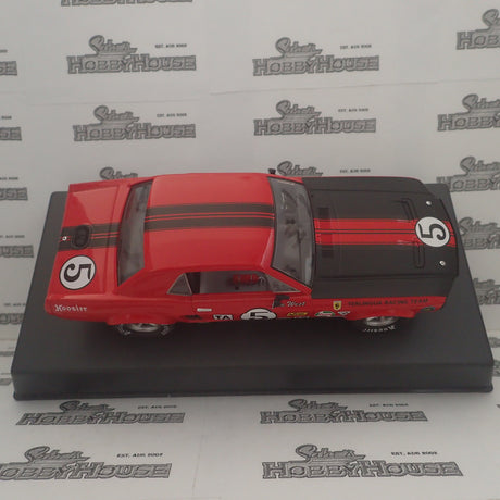 PIONEER SLOT CARS - P112 Mustang T/A red #5 'Jim West'