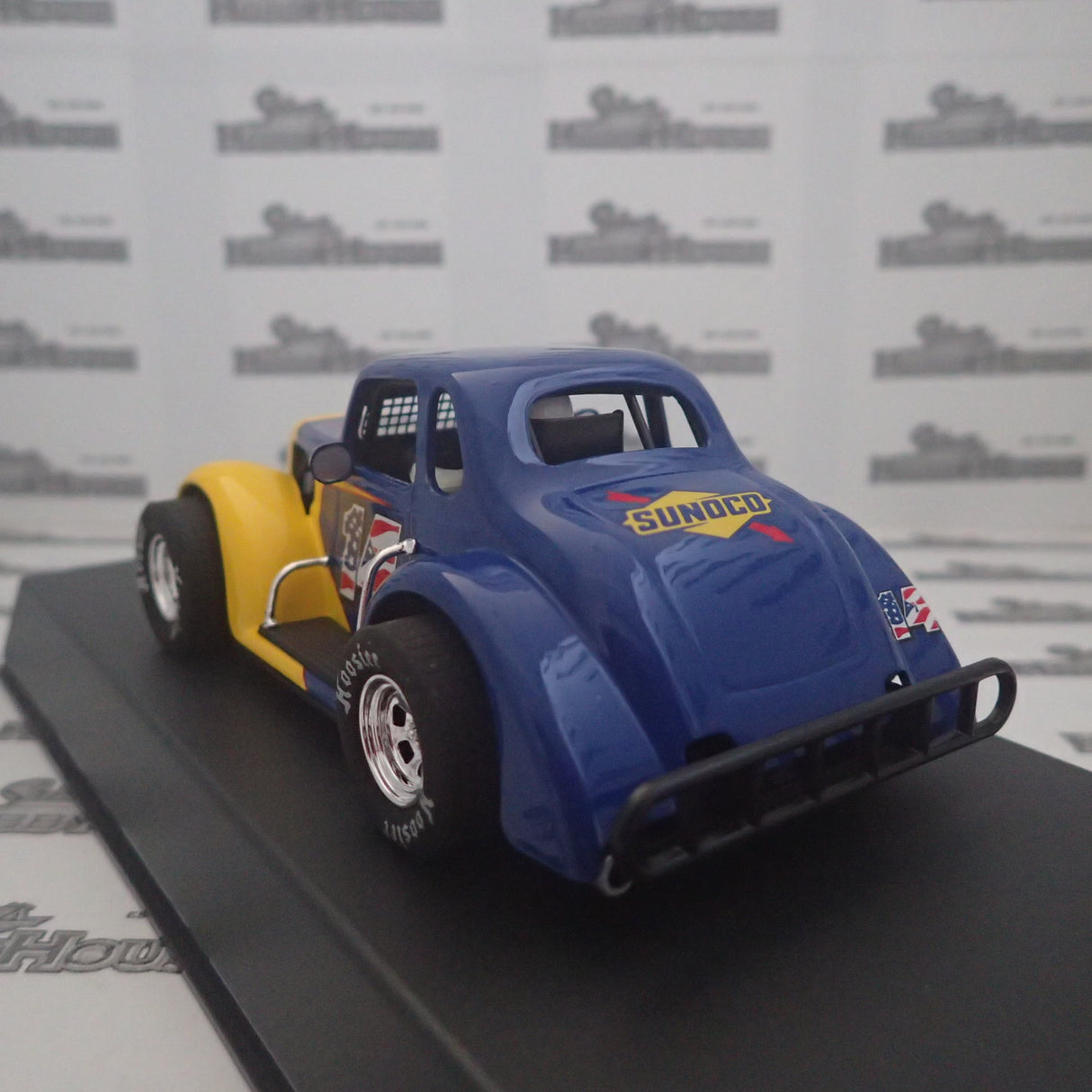 PIONEER SLOT CARS - P129 Dodge Legends Sunoco #14