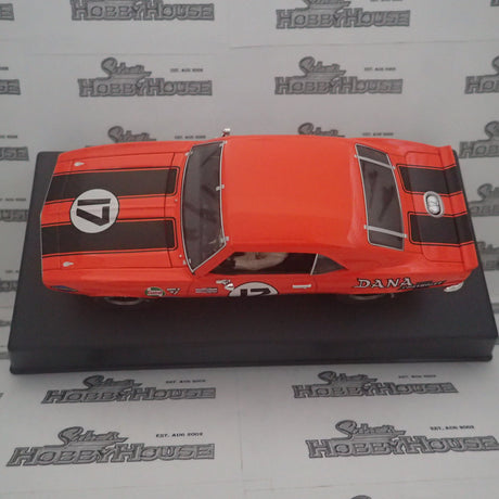 PIONEER SLOT CARS - P134 CHEVY CAMARO T/A orange #17 'Dana Chevrolet'
