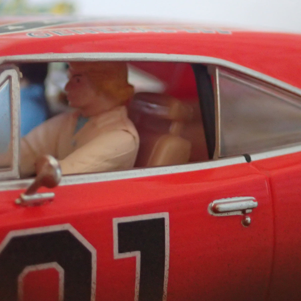 PIONEER SLOT CARS P158 - GENERAL LEE 'DIRT ROAD DUKES'