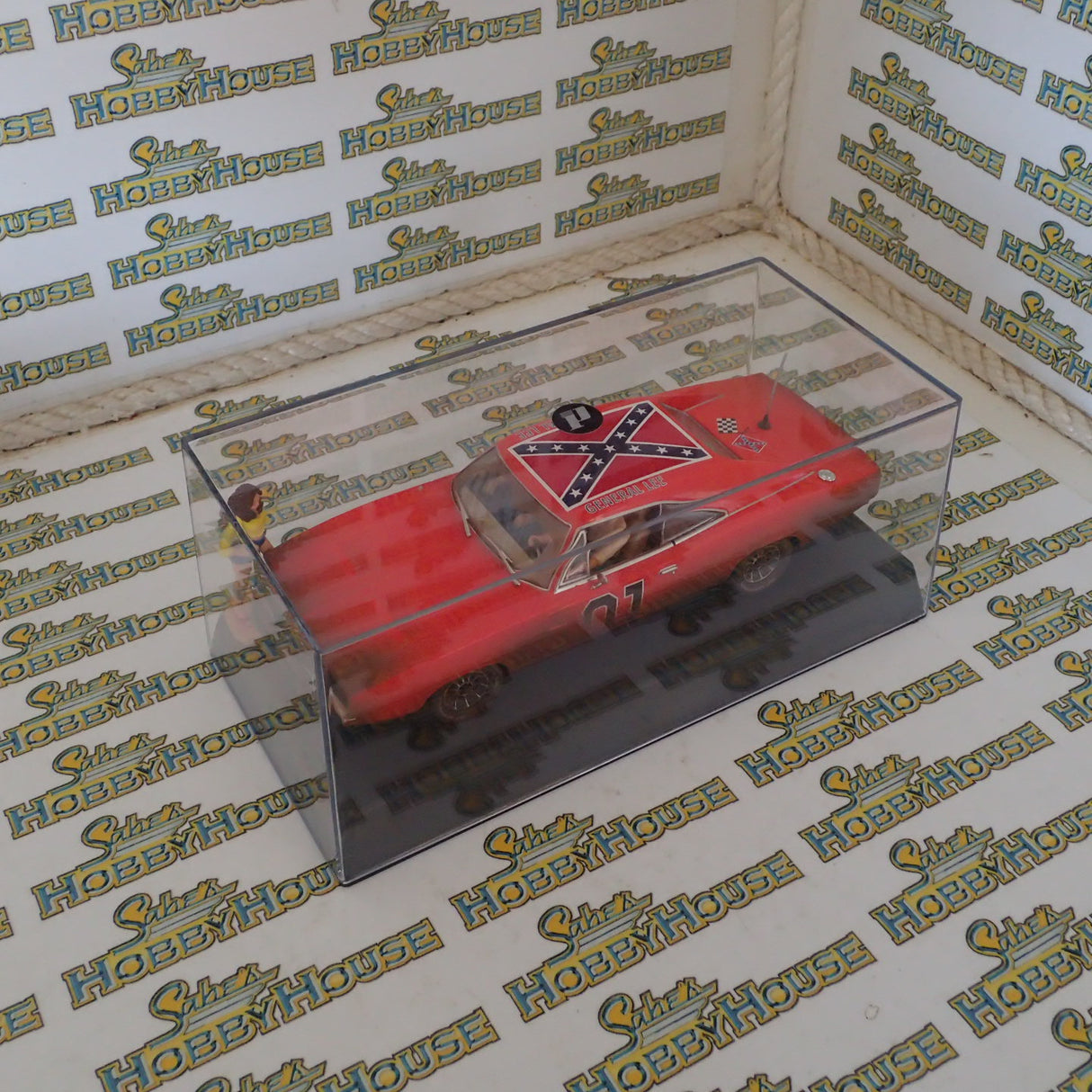 PIONEER SLOT CARS P158 - GENERAL LEE 'DIRT ROAD DUKES'