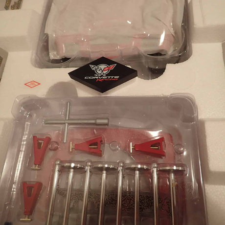 GMP 13127 - 1/12 Scale PROTOTYPE CORVETTE RED