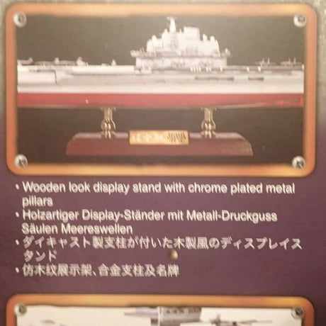 Forces of Valor FOV-861010A - 1/700 Scale Chinese (PLAN) aircraft carrier, LiaoNing (16) Hong Kong visit 2017 Diecast Scale Model Replica