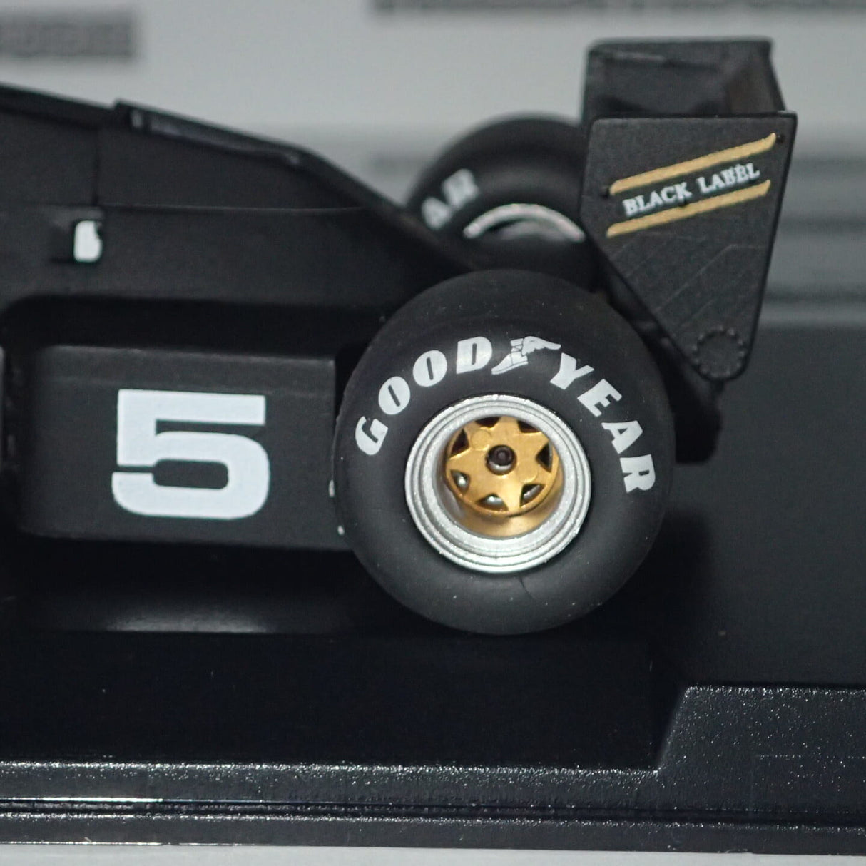 Flyslot 040303 - 1/32 Scale Williams FW08C #5 Johnny Walker Edition Slot Car