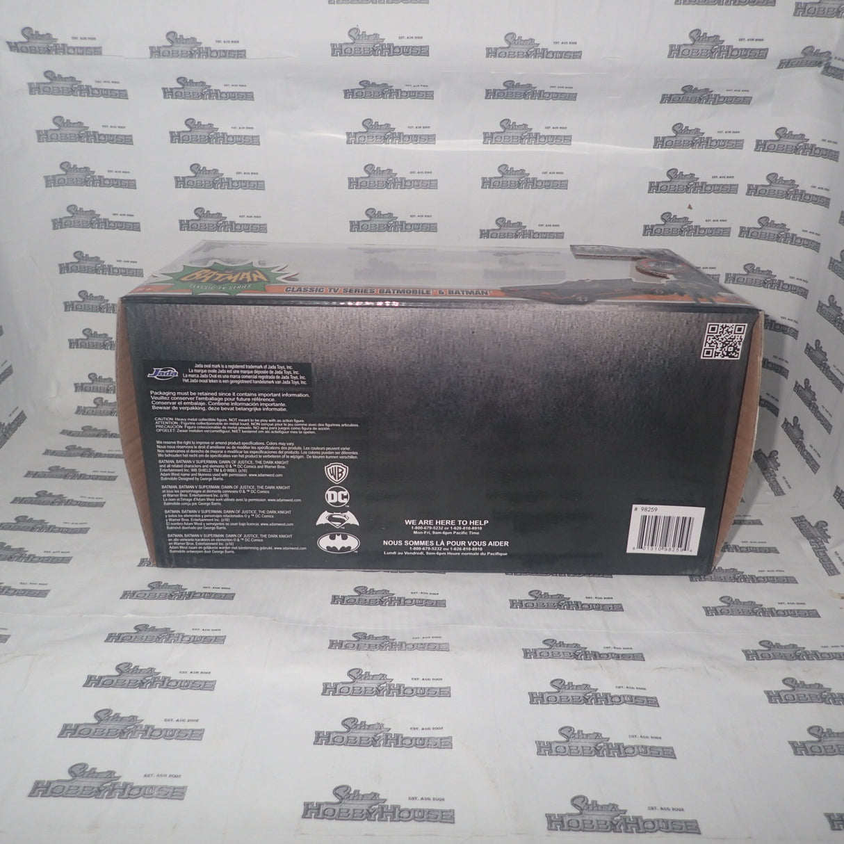 Jada Toys 98259 - 1/24 Scale - Batman Classic TV Series - Batmobile & Batman Diecast Model Replica