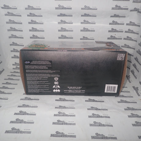 Jada Toys 98259 - 1/24 Scale - Batman Classic TV Series - Batmobile & Batman Diecast Model Replica