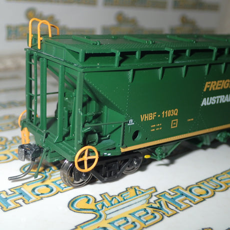 Powerline - HO/00 Scale - VHBF-1103Q Frt Aust Wheat Hopper #PC-300B