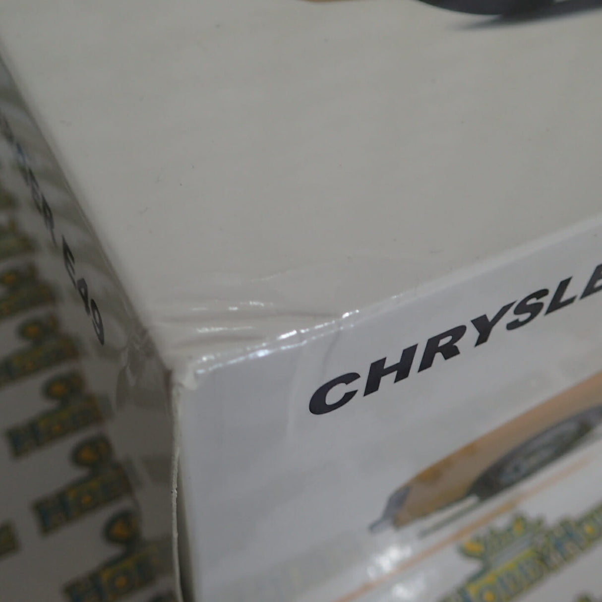 BIANTE - RESALE - 1:18 SCALE 71503 CHRYSLER CHARGER E49 DIECAST REPLICA