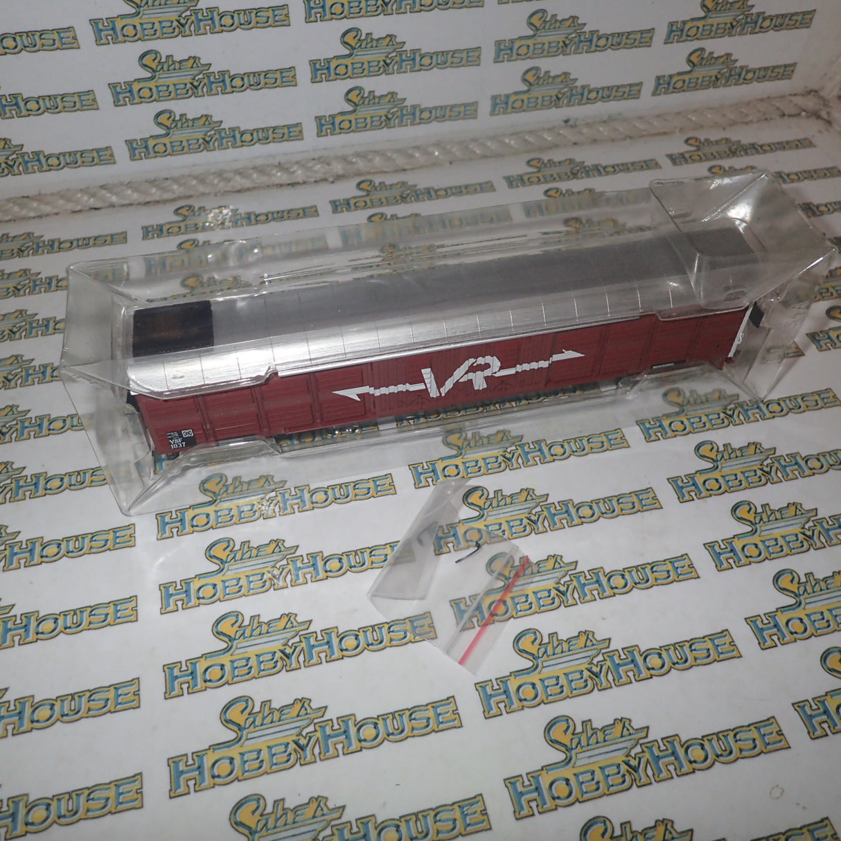 Powerline PD-203A - HO Scale VR LOUVRED VAN