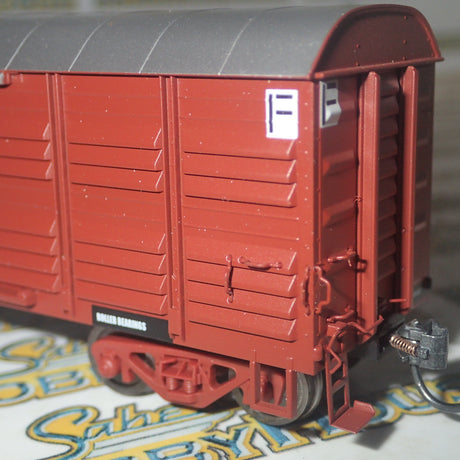 Powerline PD-203A - HO Scale VR LOUVRED VAN