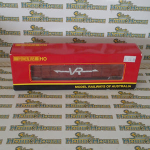 Powerline PD-205A - HO Scale VR VLEX Louvre Van