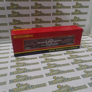 Powerline PD-211A VR VLNX-22 - HO Scale VR VLNX Louvre Van