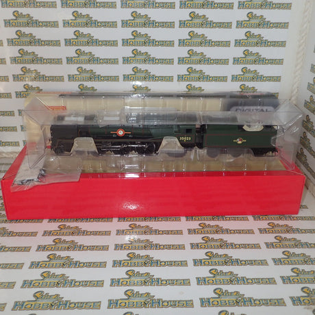 Hornby OO R3130XS BR(S) 35023 Holland-Afrika Line Rebuilt Merchant Navy Class 4-6-2 Brunswick Green Late Crest DCC Sound