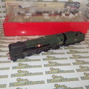 Hornby OO R3130XS BR(S) 35023 Holland-Afrika Line Rebuilt Merchant Navy Class 4-6-2 Brunswick Green Late Crest DCC Sound