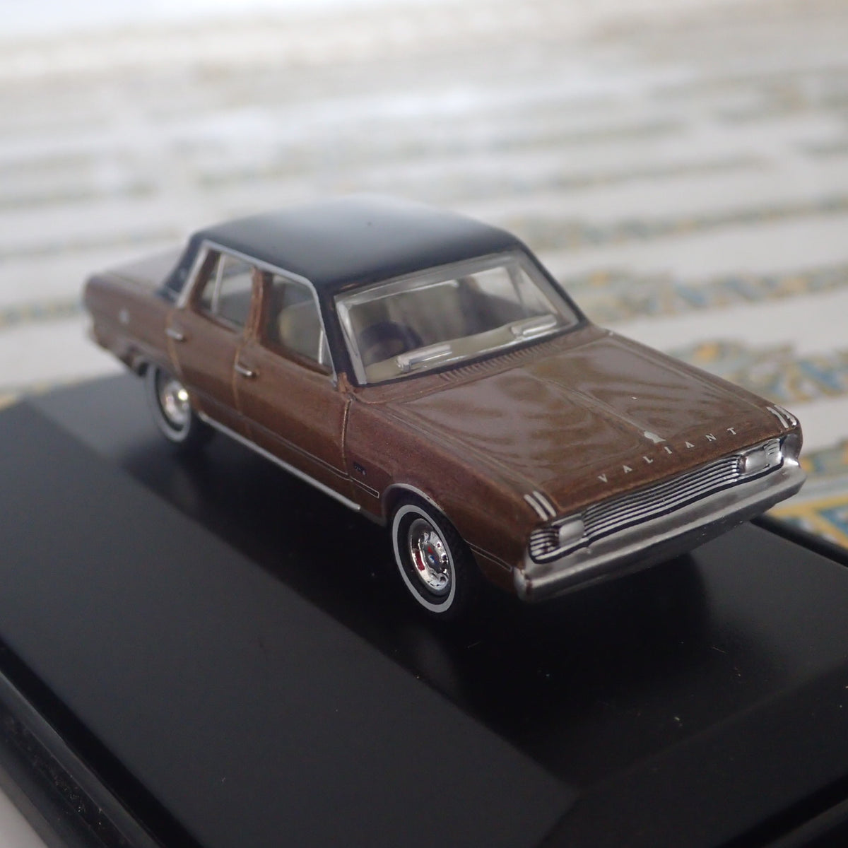 Road Ragers Precision Scale Models – 1:87/HO – 1969 VG Valiant Regal i ...