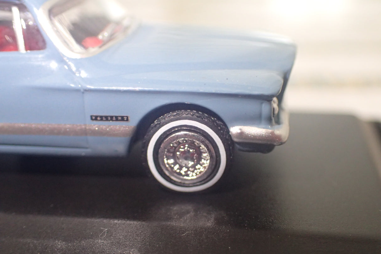 Road Ragers Precision Scale Models R.041 – 1:87/HO 1962 S Type Valiant in Gambier Blue