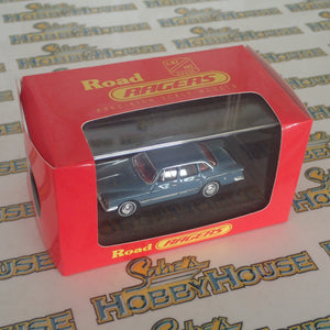 Road Ragers Precision Scale Models R.041 – 1:87/HO 1962 S Type Valiant in Gambier Blue