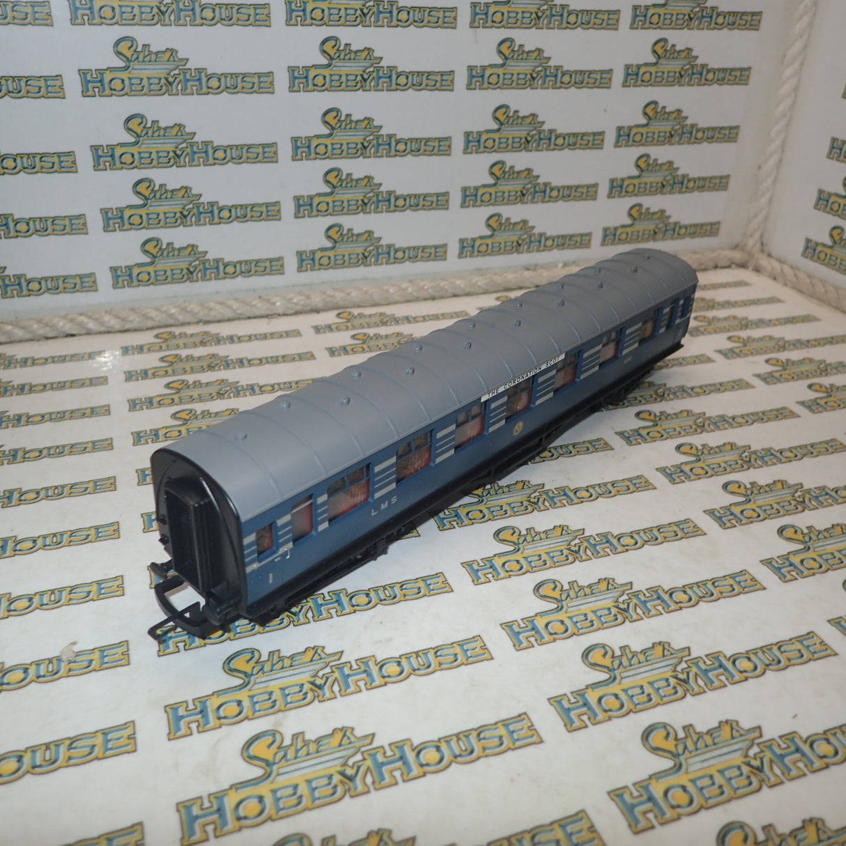 Hornby R3092 - OO Hornby Coronation Scot Train Pack - Limited Edition - Ltd Edition