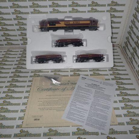 Hornby R3399 - OO EWS Freight Train Pack Ltd Edition of 1000 DCC READY