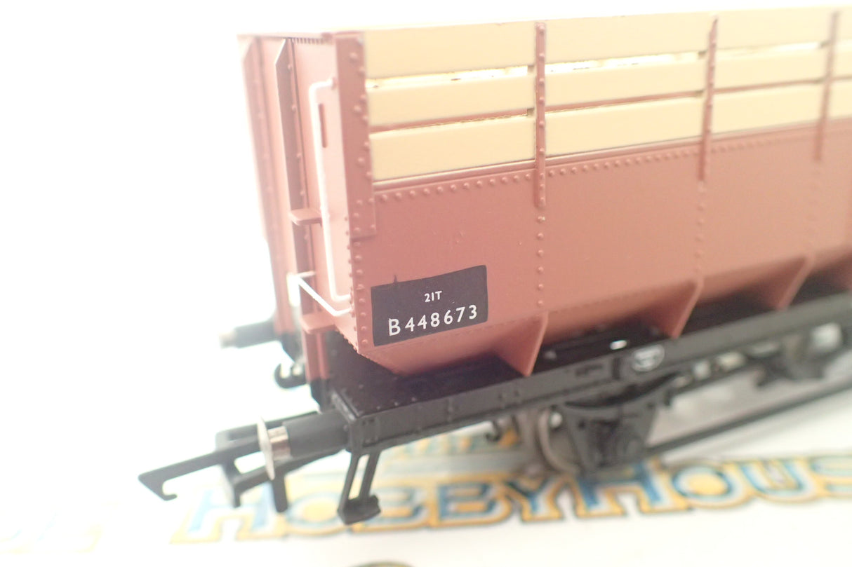 Hornby - HO/00 Scale R6733A - BR (exLMS) 20 Ton Coke Hopper Wagon 'B 448673' Rolling Stock