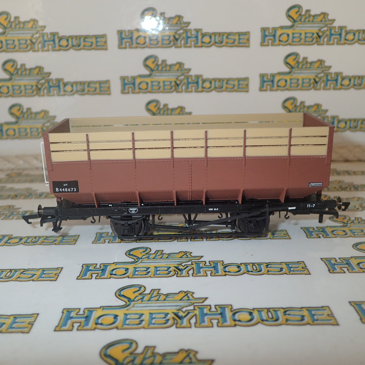Hornby - HO/00 Scale R6733A - BR (exLMS) 20 Ton Coke Hopper Wagon 'B 448673' Rolling Stock