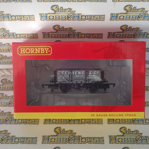 Hornby - HO/00 Scale - R6746 4 Plank Wagon 'Stephens & Co.' Rolling Stock