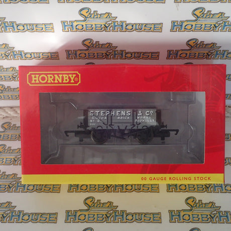 Hornby - HO/00 Scale - R6746 4 Plank Wagon 'Stephens & Co.' Rolling Stock