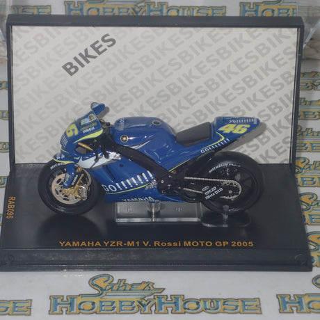 IXO Models RAB096 - 1/24 Scale Yamaha YZR-M1 #46 V.Rossi MotoGP 2005 Scale Model Replica