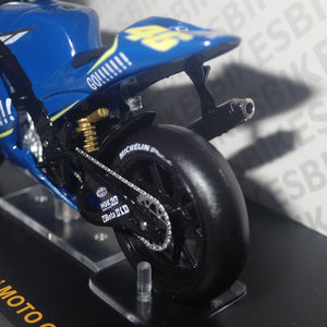IXO Models RAB096 - 1/24 Scale Yamaha YZR-M1 #46 V.Rossi MotoGP 2005 Scale Model Replica