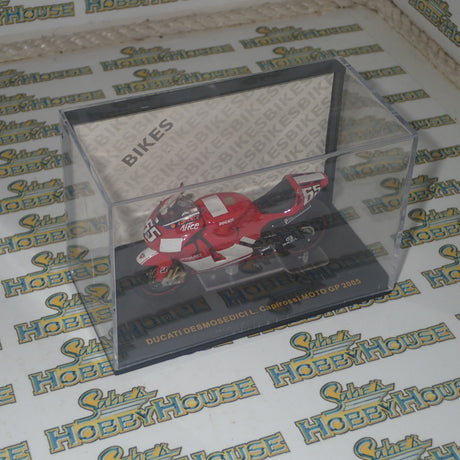 IXO Models RAB106 - 1/24 Scale Ducati Desmosedici #65 L.Capirossi MotoGP 2005 Scale Model Replica